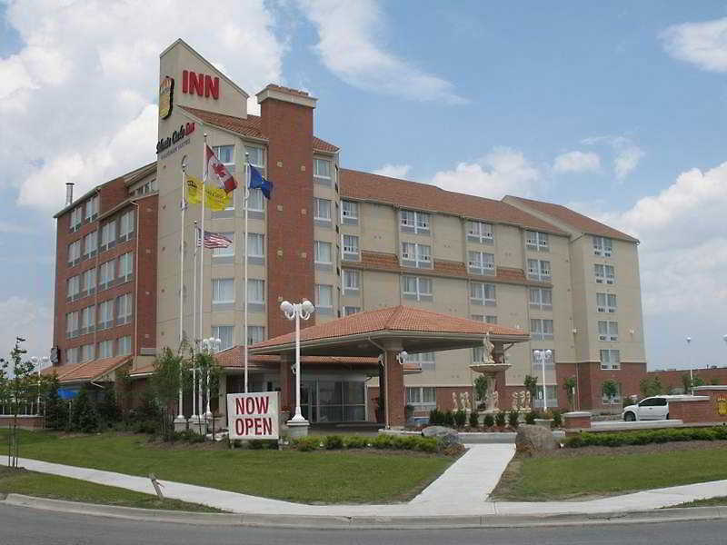 Monte Carlo Inn Vaughan Suites Exterior photo